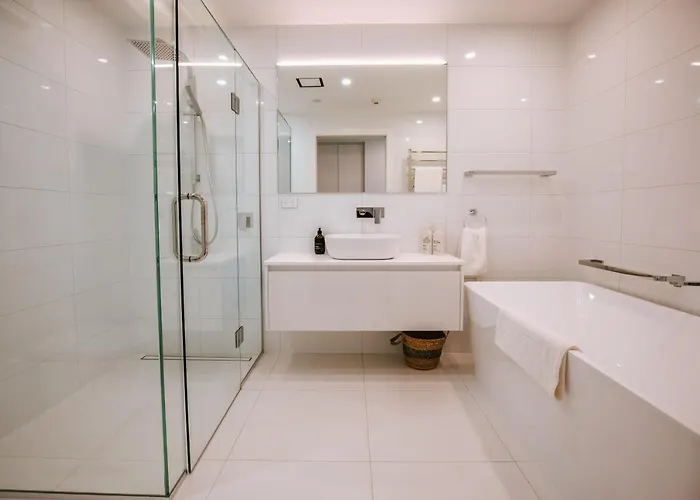 Appartement Nautilus Penthouse - Sleeps 8 - Lakefront - Walking Distance To Wanaka