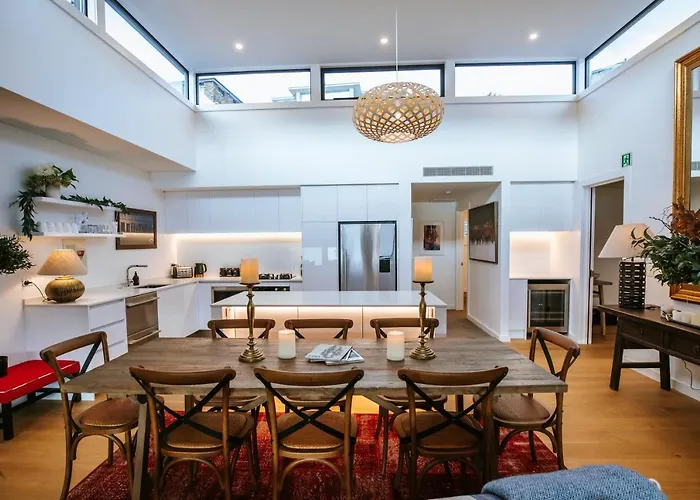 Appartement Nautilus Penthouse - Sleeps 8 - Lakefront - Walking Distance To Wanaka