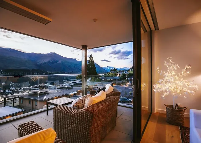 Appartement Nautilus Penthouse - Sleeps 8 - Lakefront - Walking Distance To Wanaka